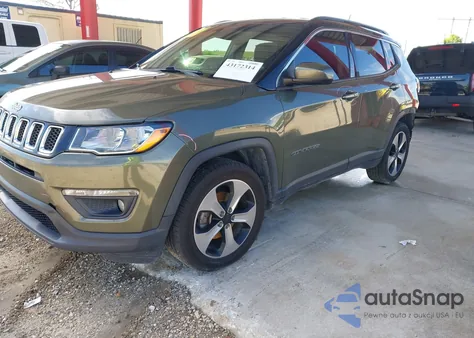 2018 Jeep Compass Latitude Fwd from USA, damaged, VIN 3C4NJCBBXJT248344